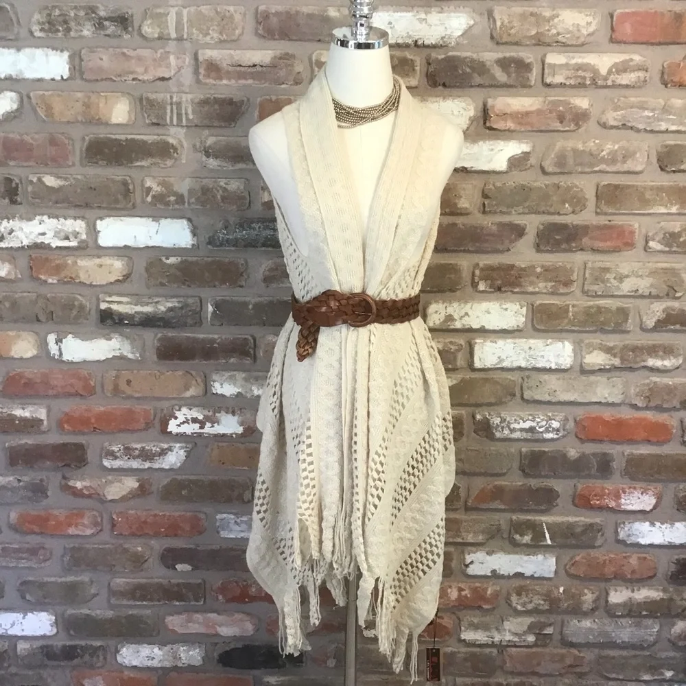 LAVA ACCESSORIES Women's Crochet Cream Fringe Boho Vest Scarf 2-n-1 NEW